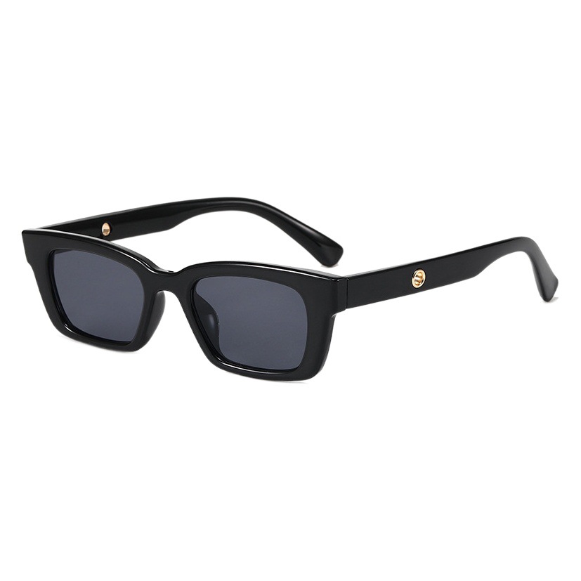 Picture of Jennie same sunglasses women 2022 new sunglasses European and American retro small frame Korean fashion cat's eye glasses