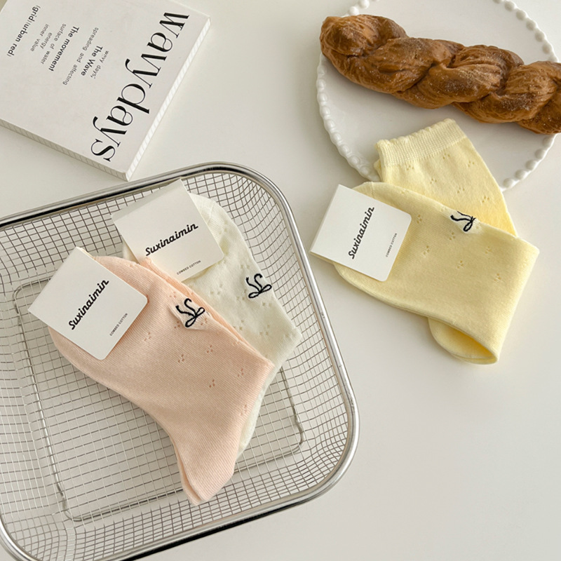 suxinaimin White Socks Women's Cute Girl's Bow Mid-tube Socks Hollow Stack Socks Lace Bubble Mouth
