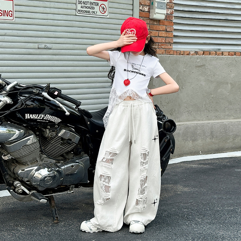 Picture of Girls' Summer Hole Sports suit Western Style 2025 New Casual Girls' Top Wide Leg Pants Two-Piece Trendy