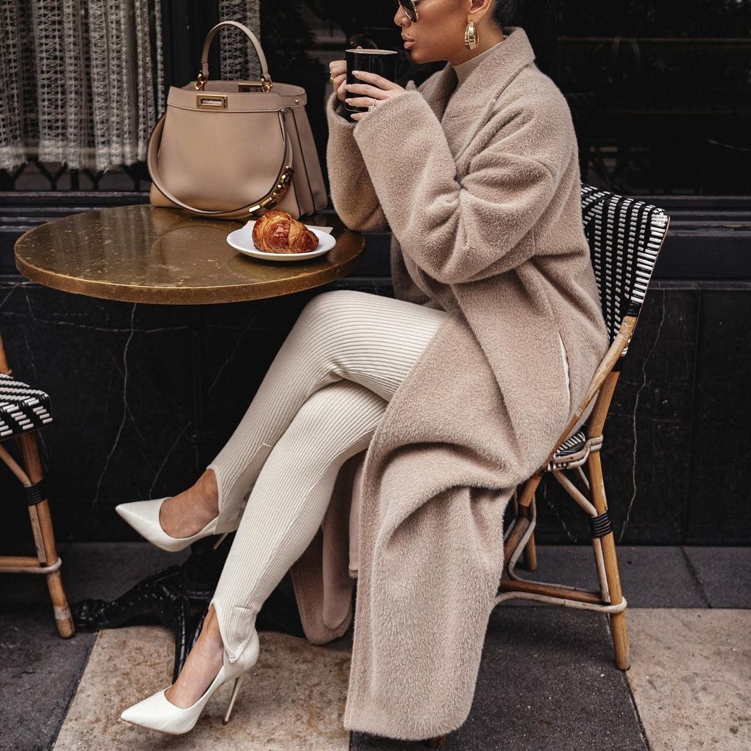 Cross-Border European and American Autumn and Winter Foreign Trade Fashionable Direct Sales Warm Jacket Long-Sleeved Lapel Women's Plush Top Women's Outwear