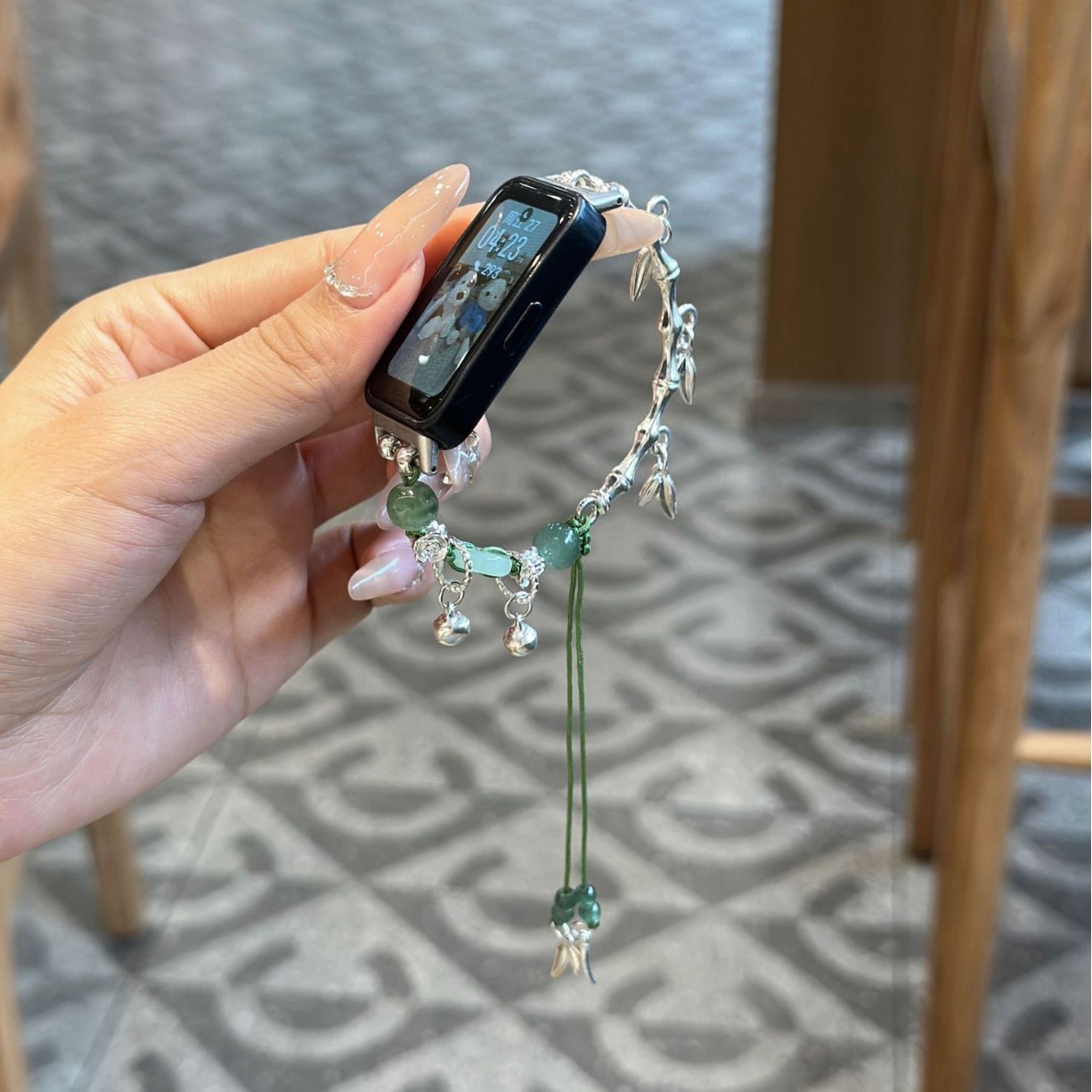 Picture of Suitable for ins Huawei bracelet 9/8 glass beaded strap Huawei FIT3/2 elegant new retro glory 9 women 76