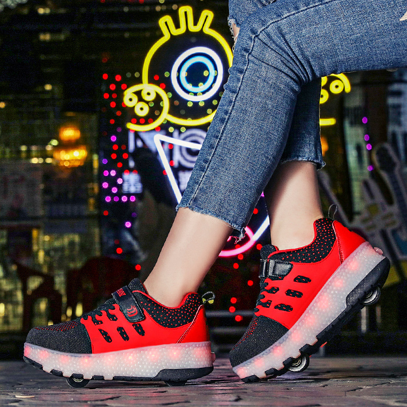 E-Commerce walking shoes boys and girls adult roller skating shoes ultra-light wheel shoes with switch LED light shoes