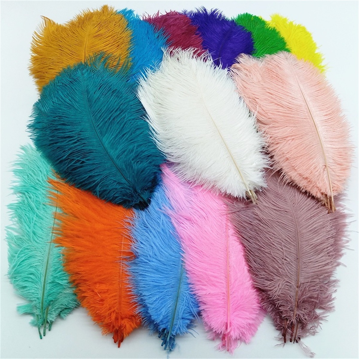 Picture of 40-45cm high quality thin rod ostrich feather source manufacturers wholesale wedding decoration feather DIY crafts stage clothes