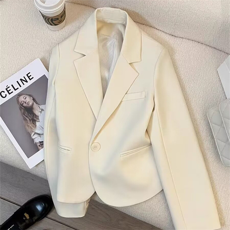 Picture of 2024 New Wholesale Suit Jacket Coat Small Suit Women's Spring and Autumn All-match Simple Commuting Green Hair Personality