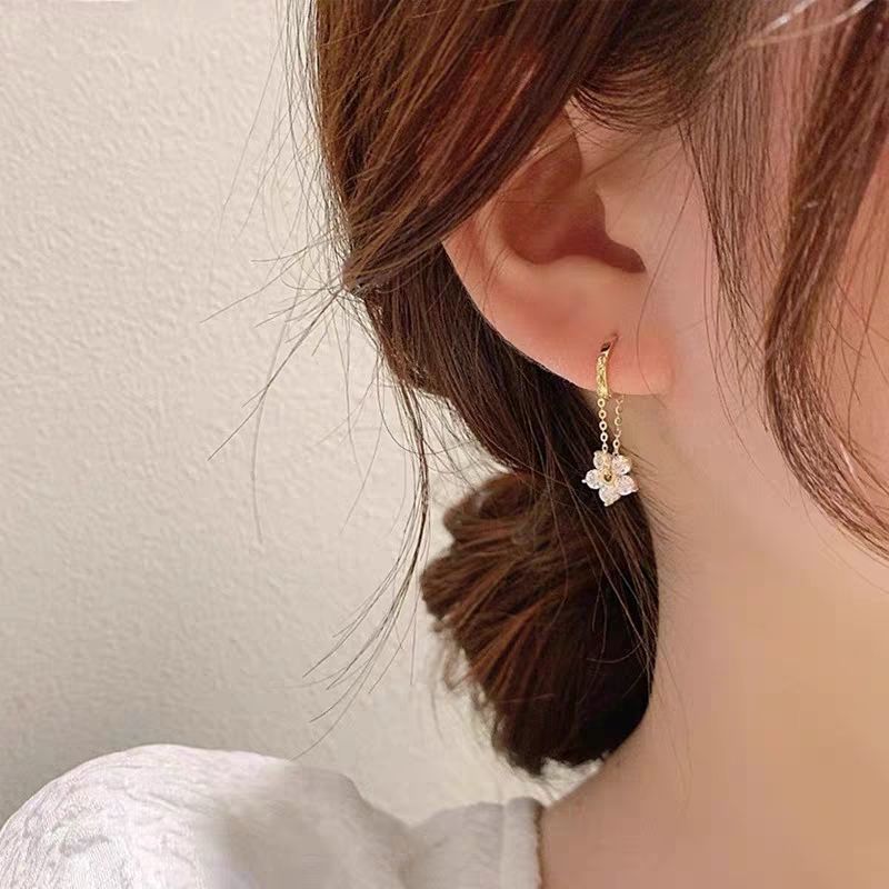 Elegant flower earrings 2022 new fashion exquisite earrings small earrings summer earrings earrings earrings earrings jewelry