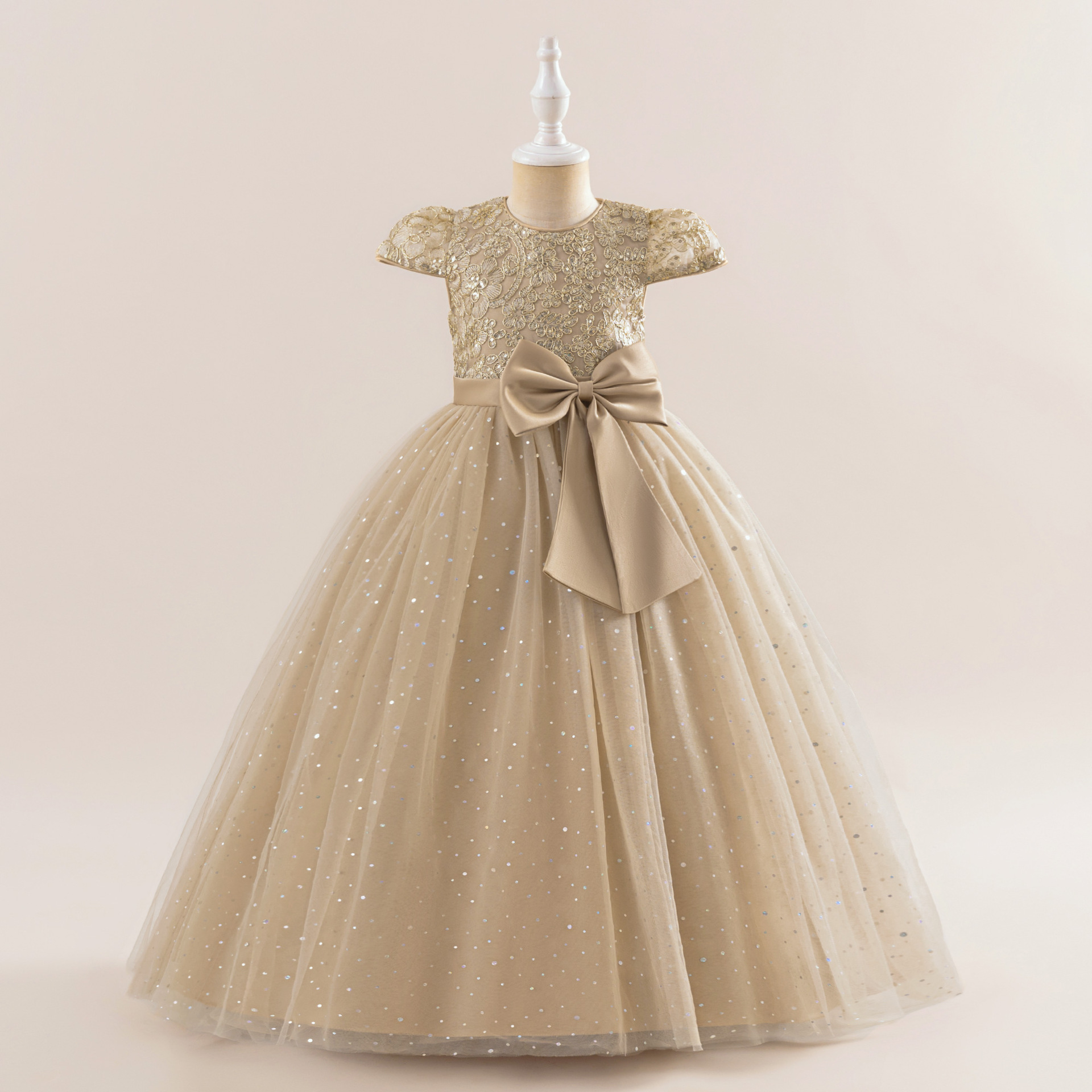 Picture of 2025 Girls Princess Dress Sister Style Mesh Dress Photo Shoot Dress Embroidered Round Neck Dress Sister Dress