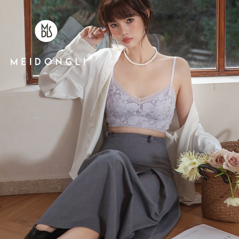 Picture of 23 spring and summer ultra-thin lace stitching 10d Ice Silk cool feeling quick-drying breathable rabbit ear cup steel-free seamless underwear