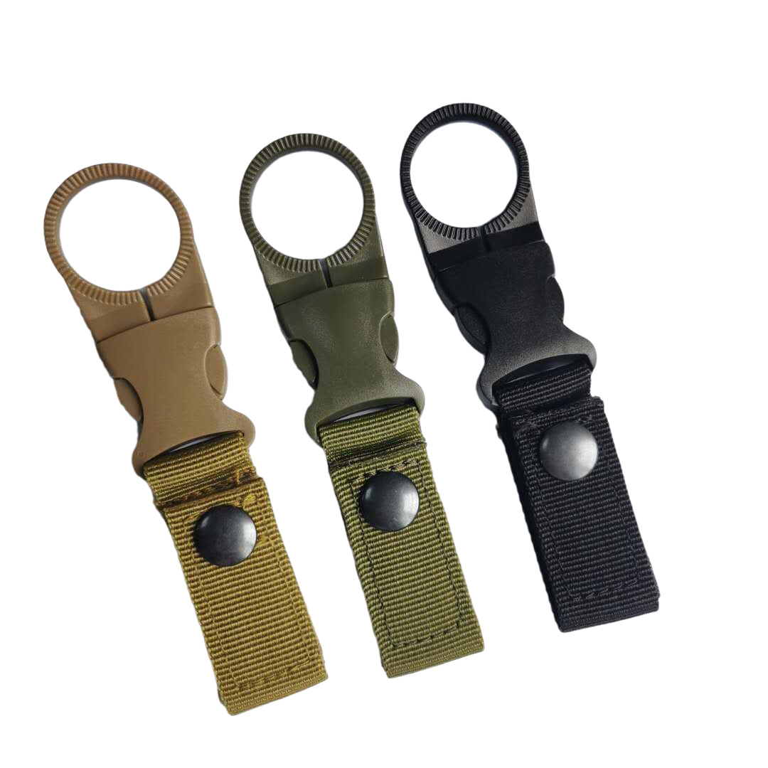Outdoor mineral water bottle buckle hook portable mineral water pot lanyard multifunctional belt backpack Quick hanging buckle manufacturer