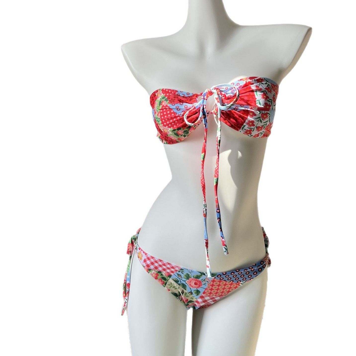 Picture of mosricci Pure Desire Red White Ethnic Print Bikini Split Swimsuit Women's Small Chest Tube Top Covered Skirt