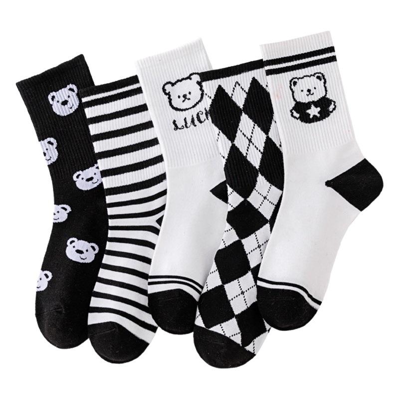 Zhuji wholesale cotton socks foreign trade cartoon stockings spring and autumn women's mid-calf socks black and white bear chessboard Plaid striped socks