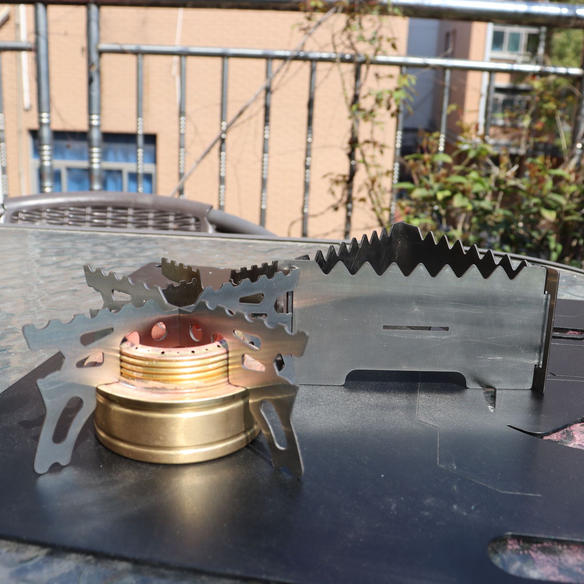 Outdoor Picnic Stove Stainless Steel Liquid Solid Alcohol Stove Portable Small Simple Alcohol Stove Bracket