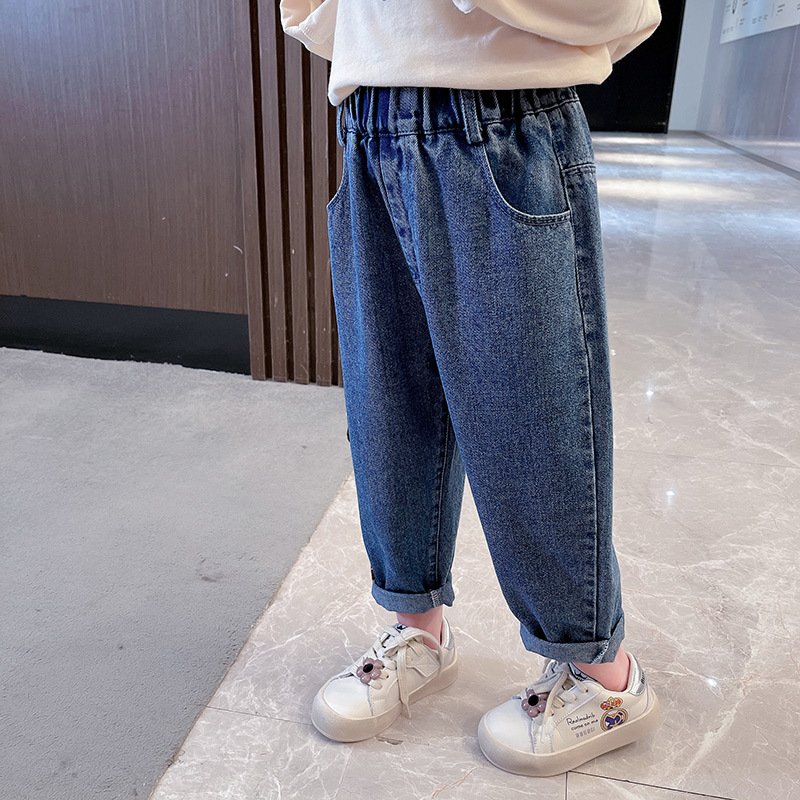 Picture of Girls' Jeans Spring and Autumn Cartoon New Western Style Autumn Baby Girls' Pants Outer Wear Children's Straight Autumn Loose