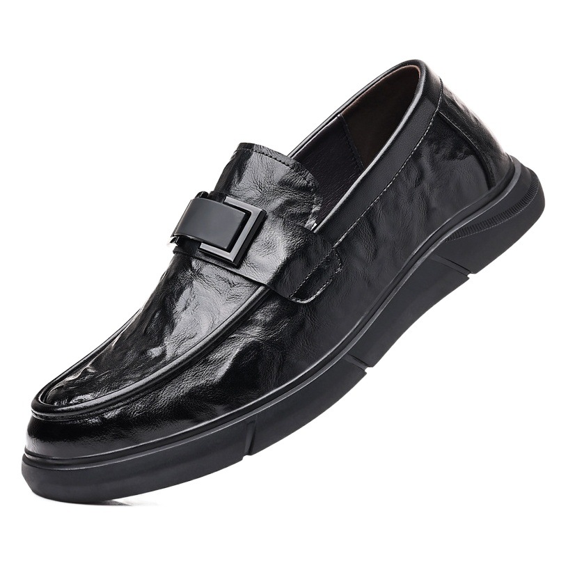 Men's Casual Leather Shoes 2025 New Versatile Trendyy Beanie Shoes Men's High-End Hand-Grabbed Genuine Leather Loafers