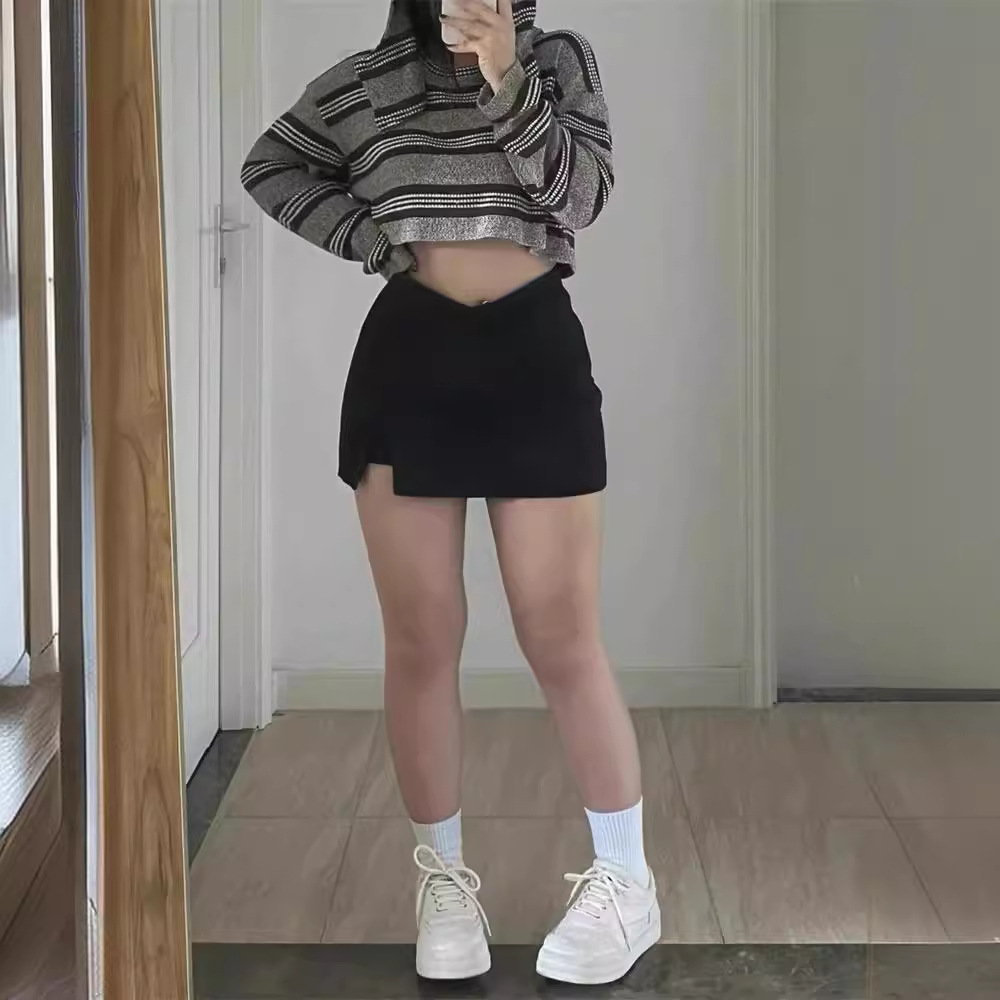 Slight Fat MM Slim Black Skirt Women's Summer 2024 New Pear-Shaped Body plus size Covering Meat A- Shaped Hip Skirt