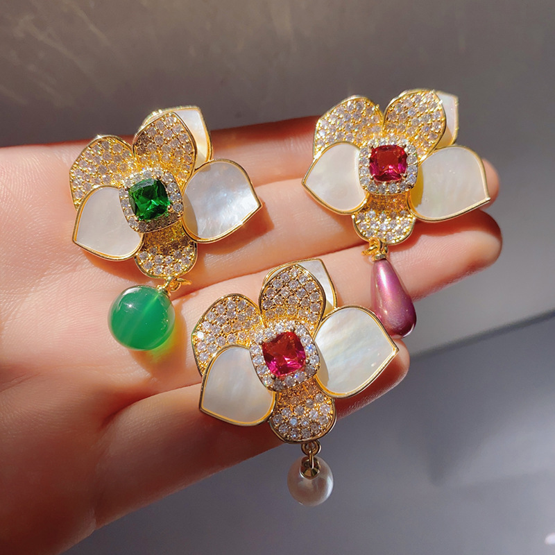 Thousand Family Silver Italian Vintage Court Style Camellia Brooch High-grade Sea Mother Shell Red Agate Pin Buckle