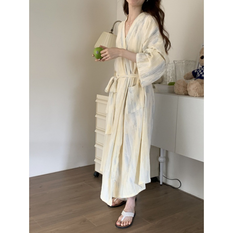 Picture of Korean Export Women's Ins Autum New Nightgown Elegant Home Wear Women's Breathable Loose Belt Long Bathrobe