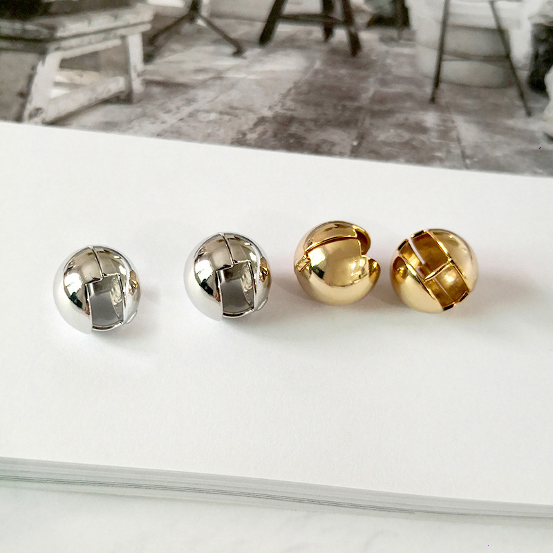 European and American Minimalist Cold Wind Round Ball Five-pointed Star Earrings Retro Exaggerated Personality Simple Geometric Ring Earrings Buckle Earrings