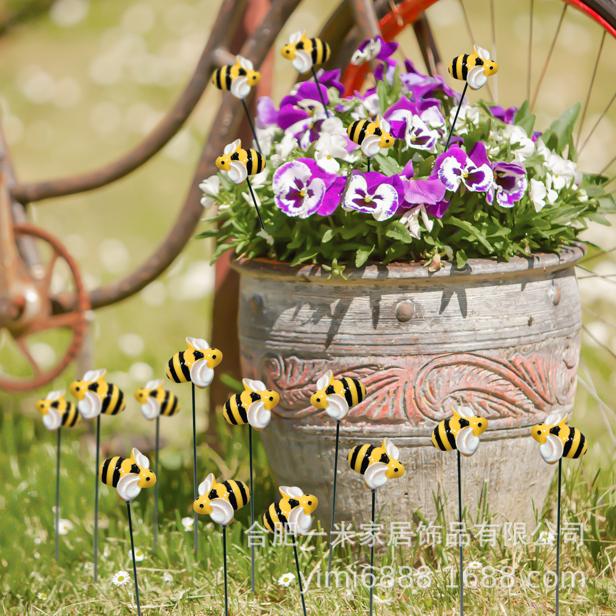 Little Bee Flower Mushroom Outdoor Garden Decoration Courtyard Insert Lawn Pile Insert Rod Home Decoration