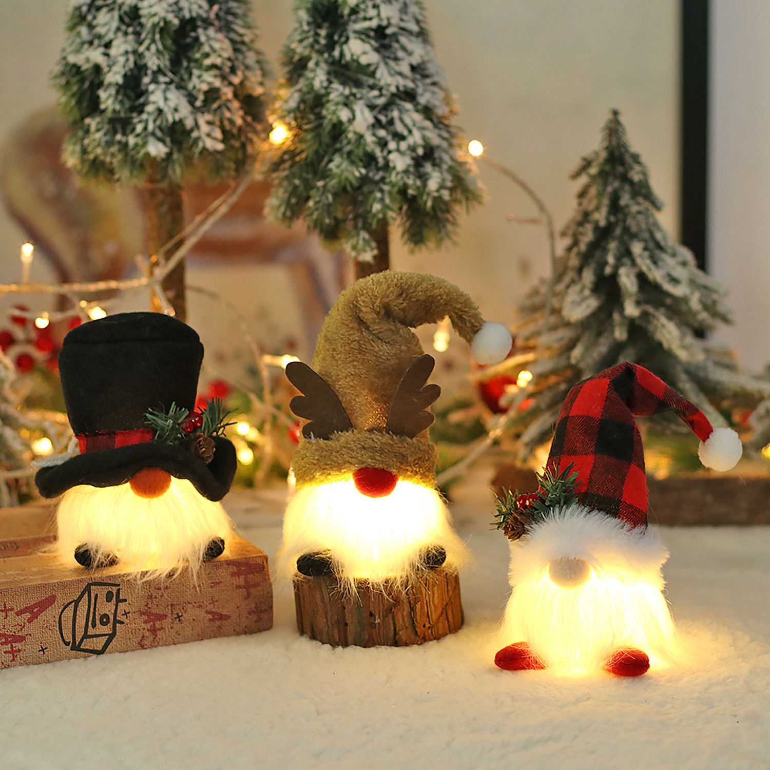 Mingguan cross-border new Christmas decorations cartoon with lights luminous doll ornaments Christmas tree pendants wholesale