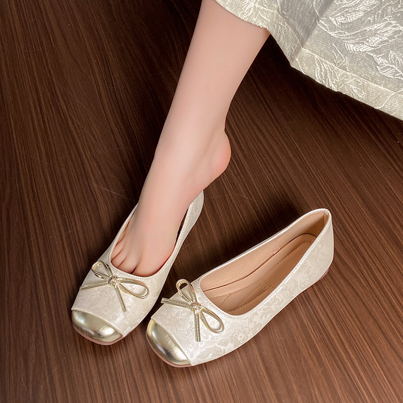 2025 New National Style Color Matching Retro Bow Round Toe Shallow Mouth Single Shoes Women's Soft Soled Egg Roll Shoes Flat Beanie Shoes