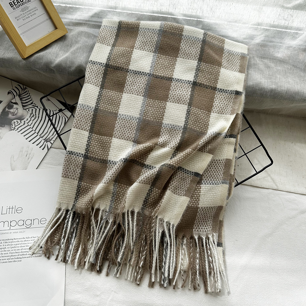 Picture of New Black and White Plaid Scarf Women's Korean Style Winter Warm All-match Imitation Cashmere Scarf Shawl High-end Couple Scarf