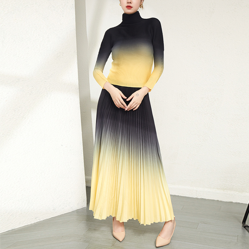 Picture of Miyake Women's Pleated Printed Two-Piece Set Women's Spring High Waist Slim Pleated Skirt Fashionable Gradient Easiest for Match Suit