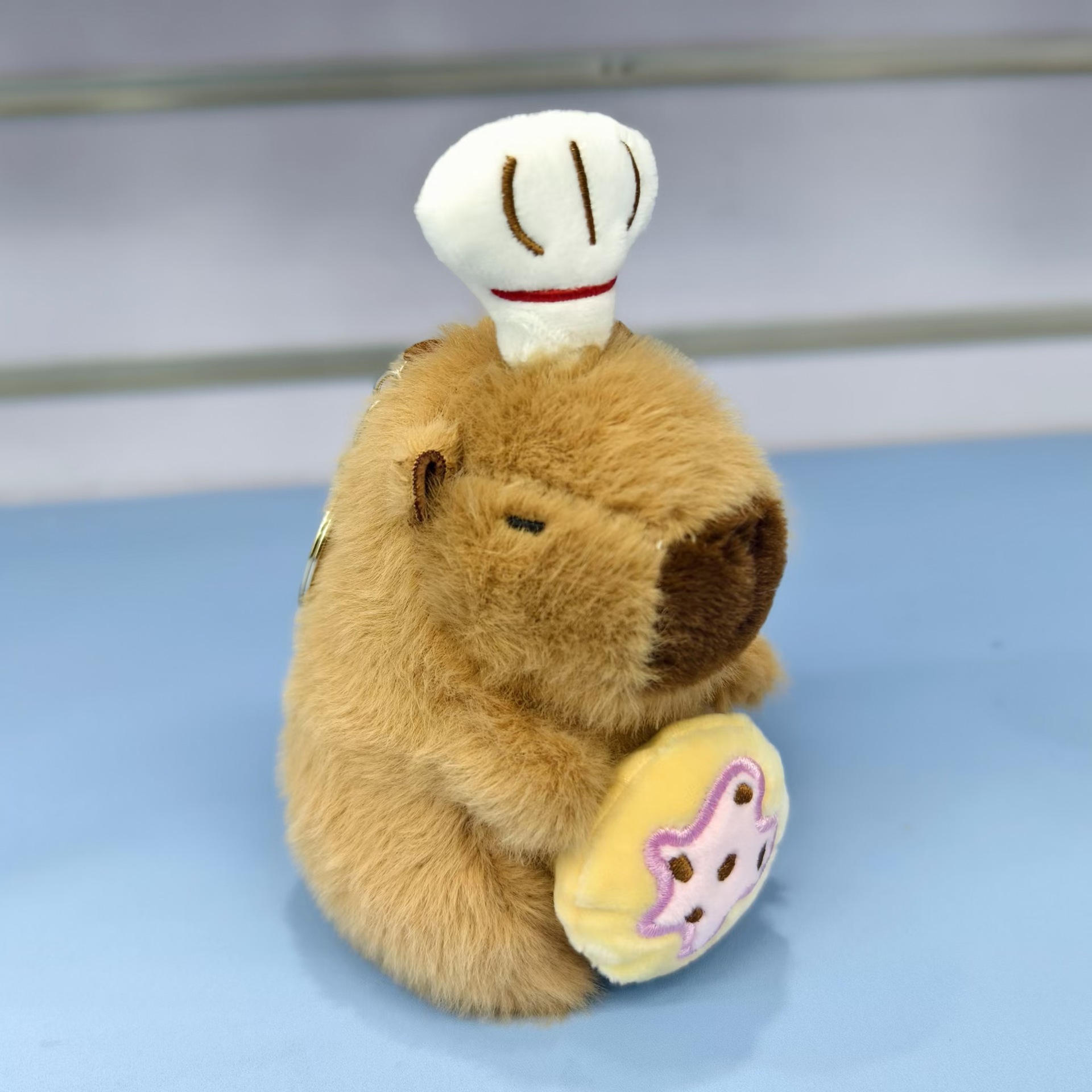 Picture of Internet celebrity boutique schoolbag ornaments capabala capybara pendant creative car keychain plush doll batch