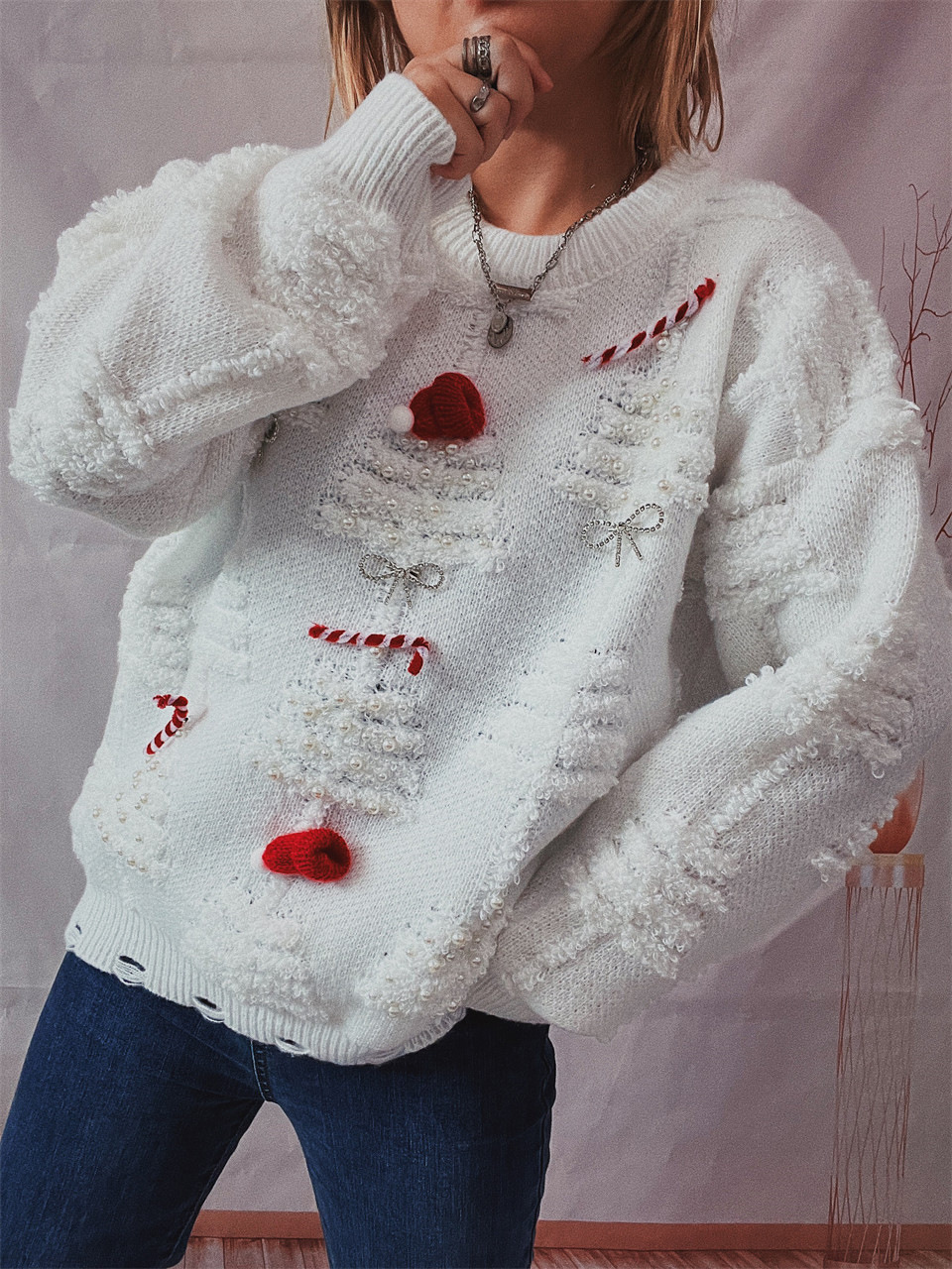Picture of European and American cross-border Amazon Handmade Pearl Christmas theme sweater three-dimensional decoration New Year holiday sweater pullover