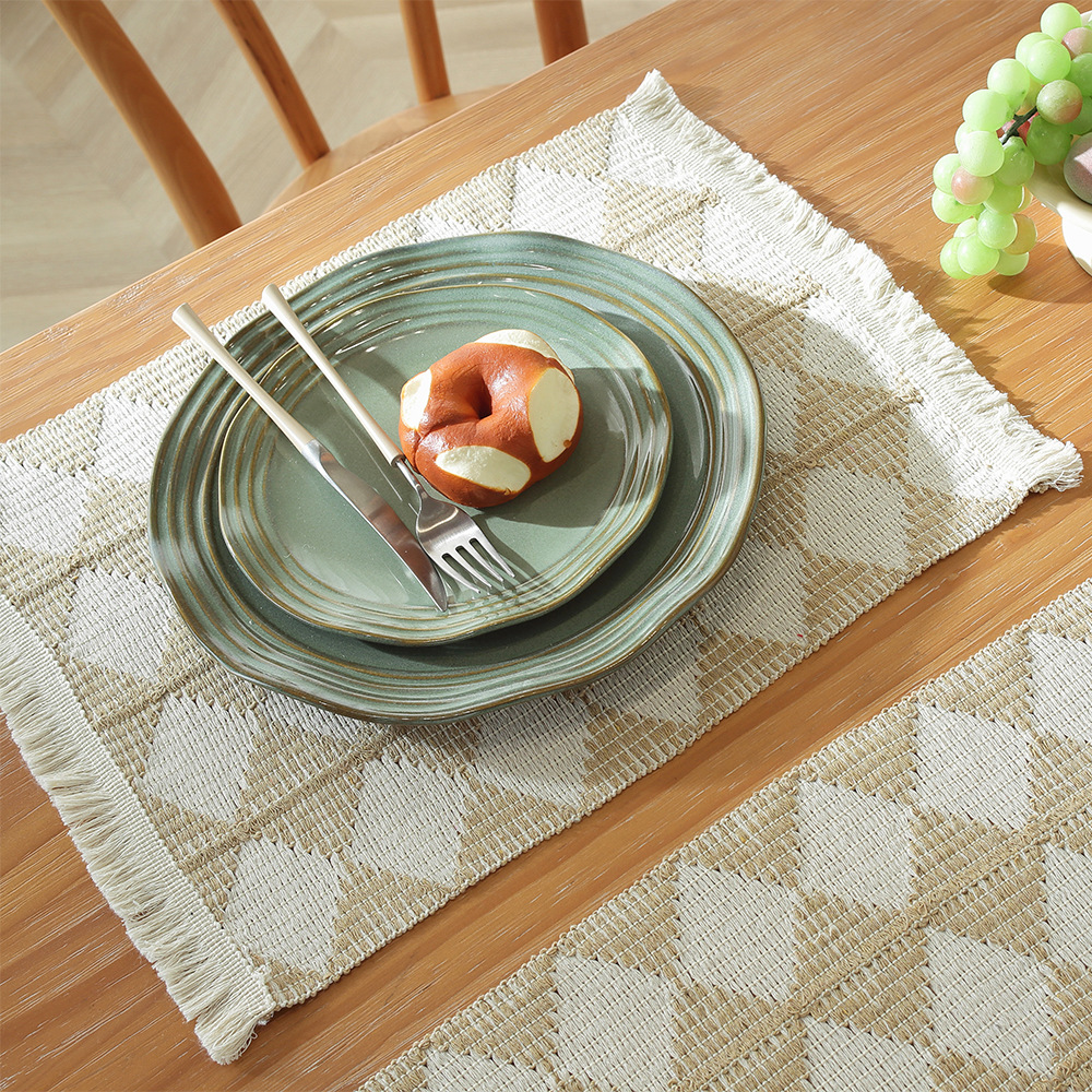 Nordic Style Cotton and Linen Table Runner Modern Simple Light Luxury High-end Feeling Table Mat Holiday Tableware Mat Woven Color Matching in stock