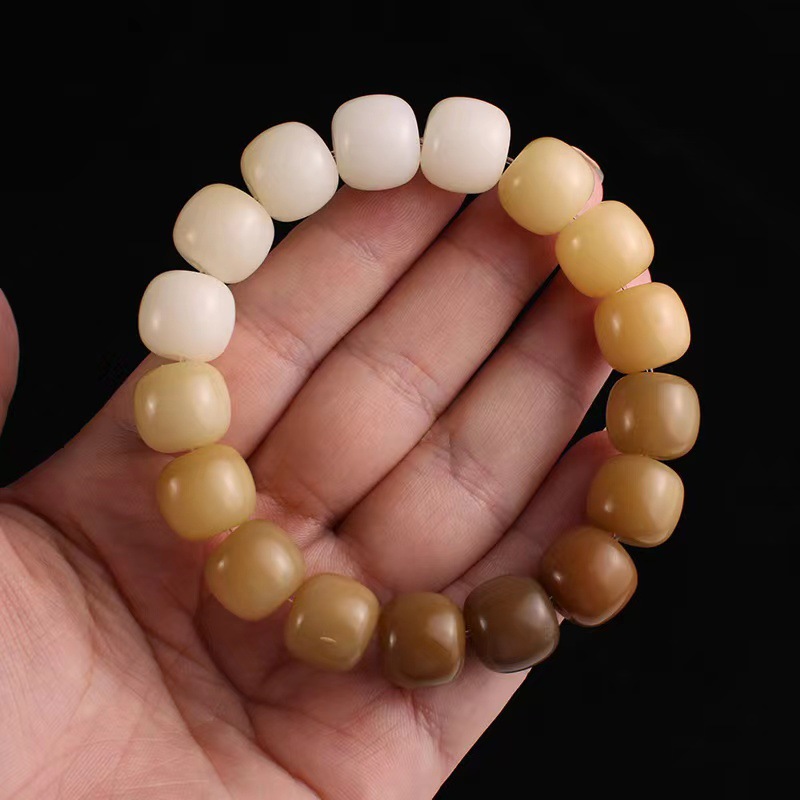 Picture of Sea Salt Blue and White Jade Bodhi Bracelet Women's Bracelet Small Lime Bodhi Root Wenwan Buddha Beads Rosary Plate Play Bracelet Men