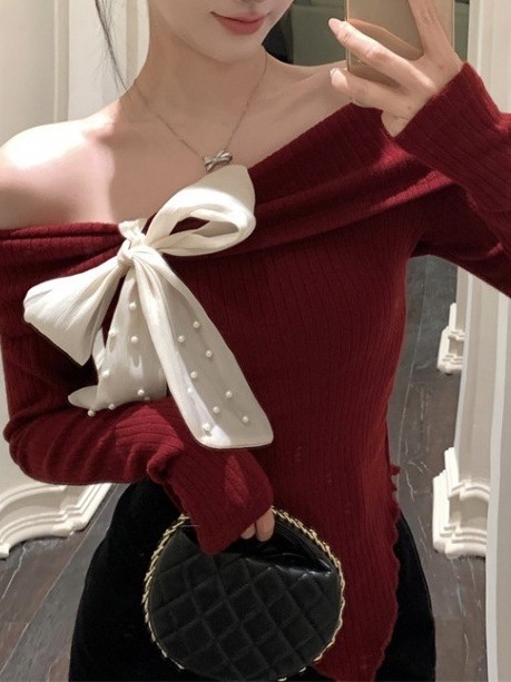 2024 new off-shoulder bow knitted bottoming shirt women's winter Christmas red long sleeve sweater inner top