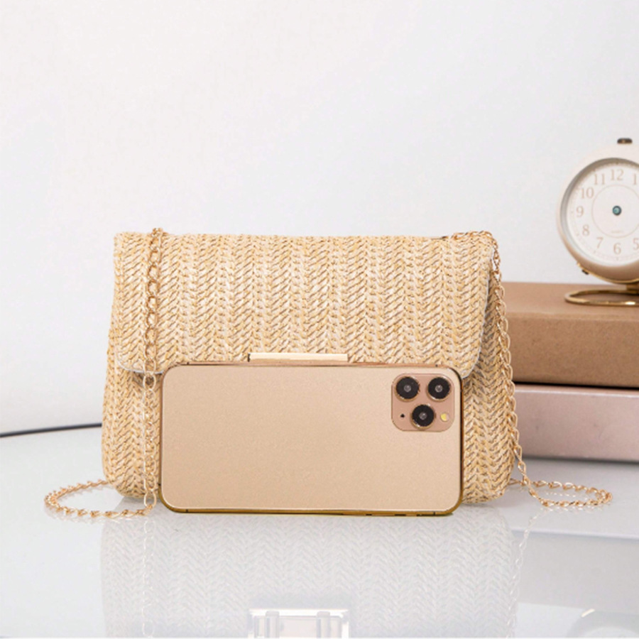 Picture of Sweet Style Fashion Straw Double Head Lock Shoulder Bag 2024 Summer New Fashionable All-match Commuter Chain Crossbody Bag