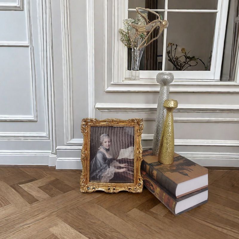 Picture of Living Room Bedroom Retro Photo Frame Ornaments Decorative Painting Light Luxury Wall Hanging Picture Frame Wholesale Special Layout New Hanging Painting