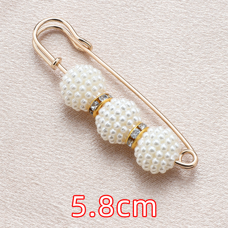 Picture of Pants Waist Pin Trousers Waist Big Change Small Artifact Anti-Exposure Clothing Shirt Accessories Small Fresh Brooch Jewelry