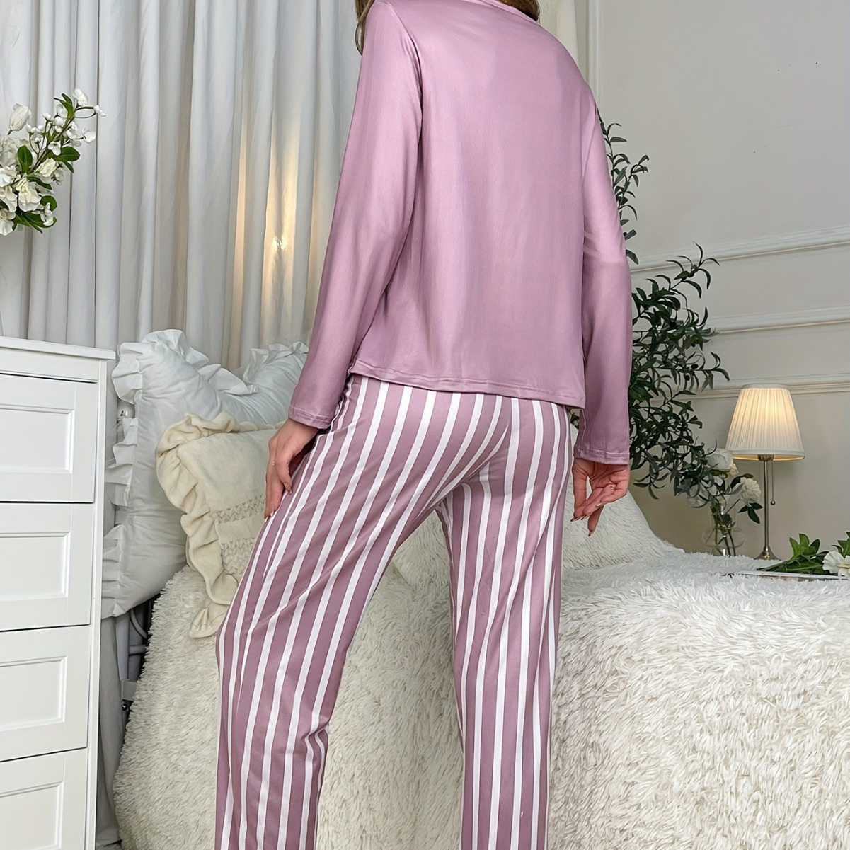 Picture of Cross-Border Autumn Pajamas Set Foreign Trade Women's European and American Home Clothes Long-Sleeved Striped Trousers Two-Piece Set Casual and Comfortable