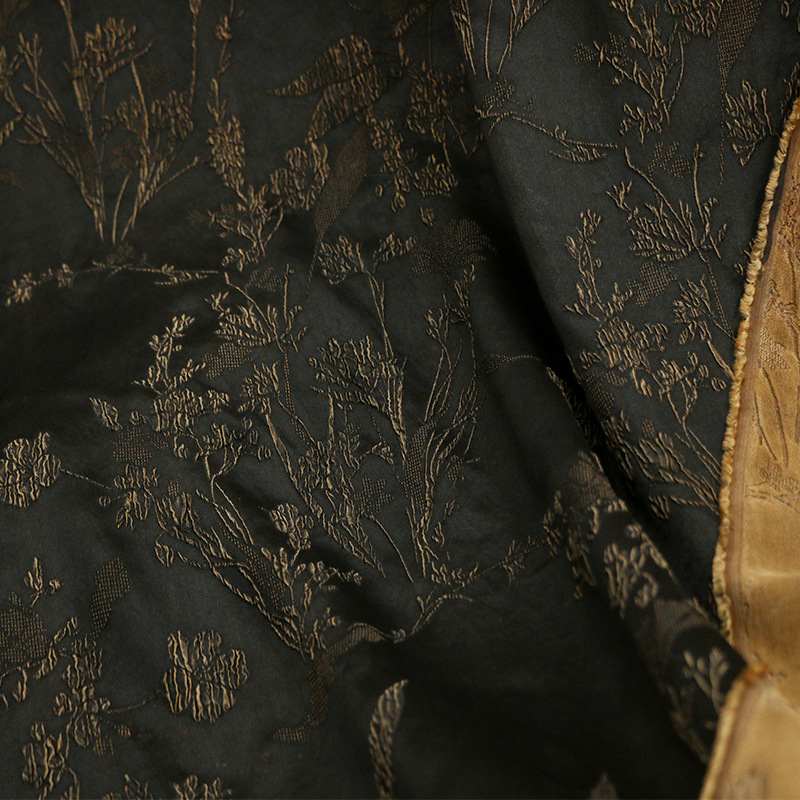 Stretch silk crown music crepe jacquard fragrant cloud yarn fabric retro distressed original designer silk fabric black coffee