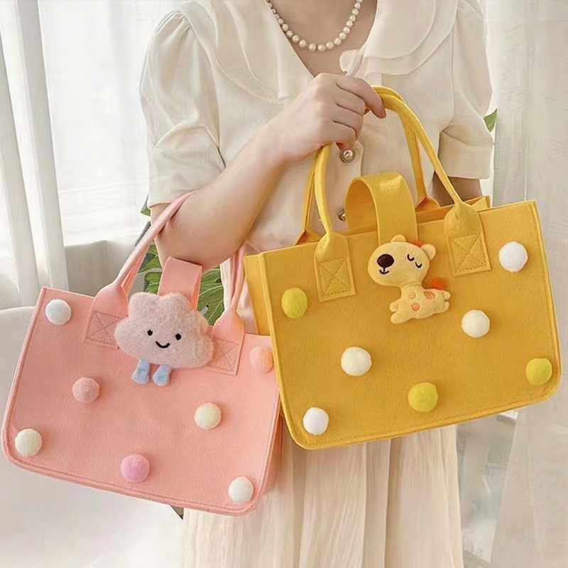 Manufacturer large capacity felt bag children's souvenir gift baby birthday bag cartoon felt handbag back gift bag