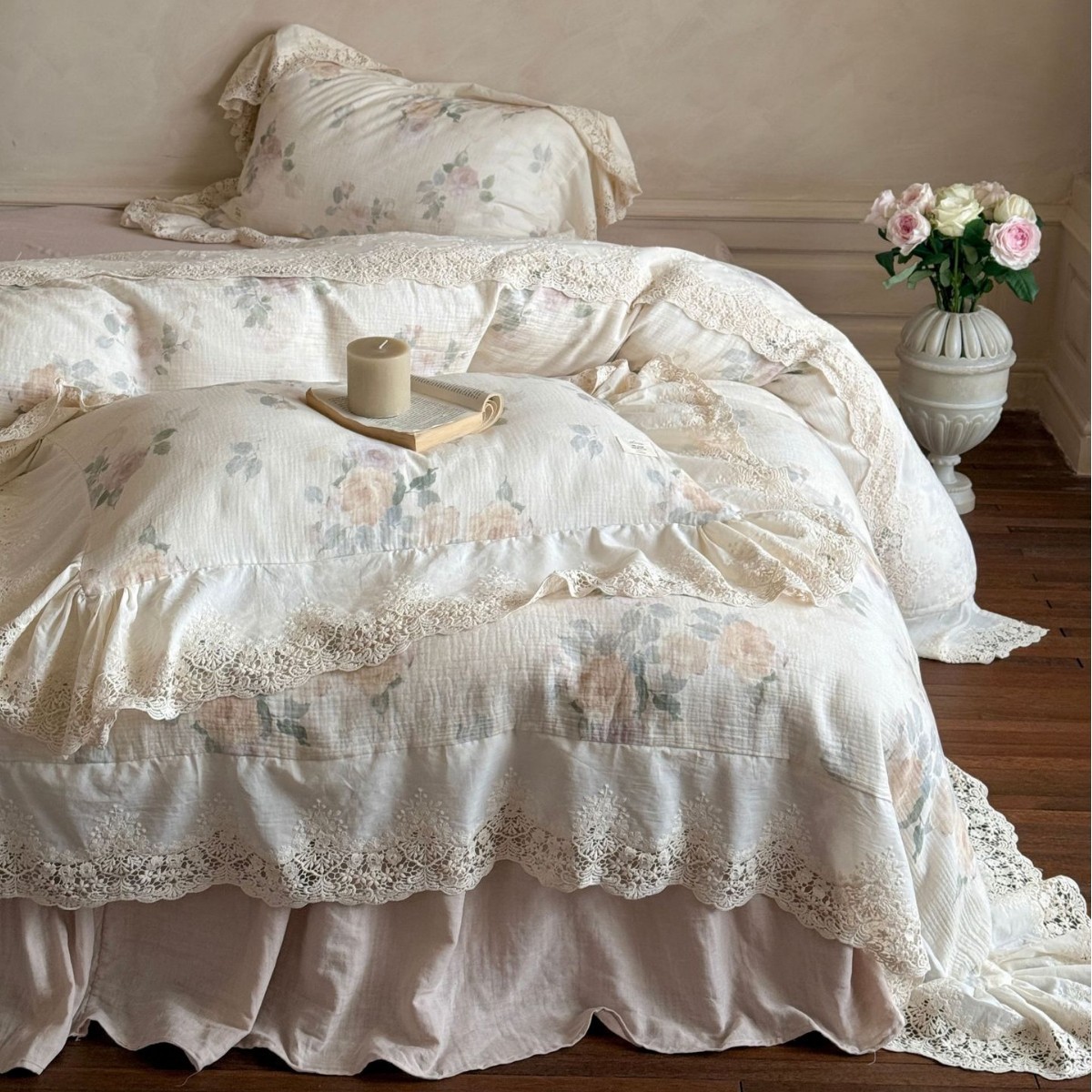 Light Cornus officinalis-French Girl Floral Printed Pure Cotton Double-layer Yarn Four-piece Set Soft Lace Bedding