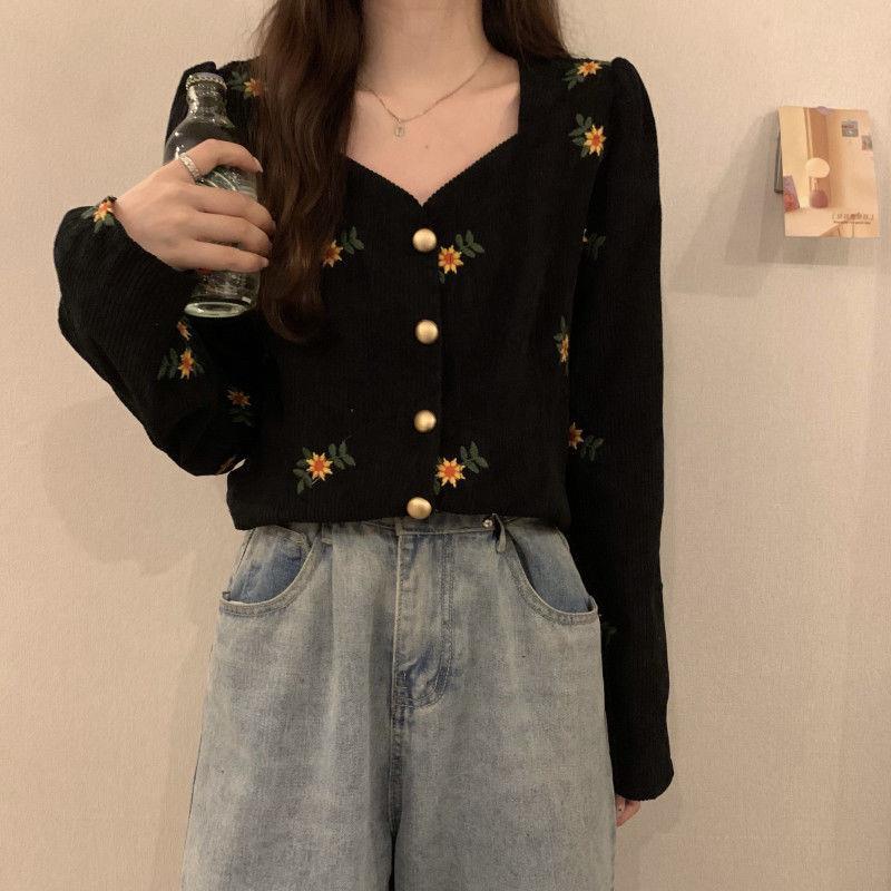chubby girl autumn and winter plus size retro short corduroy shirt bubble sleeve western style loose long sleeve embroidered cardigan top