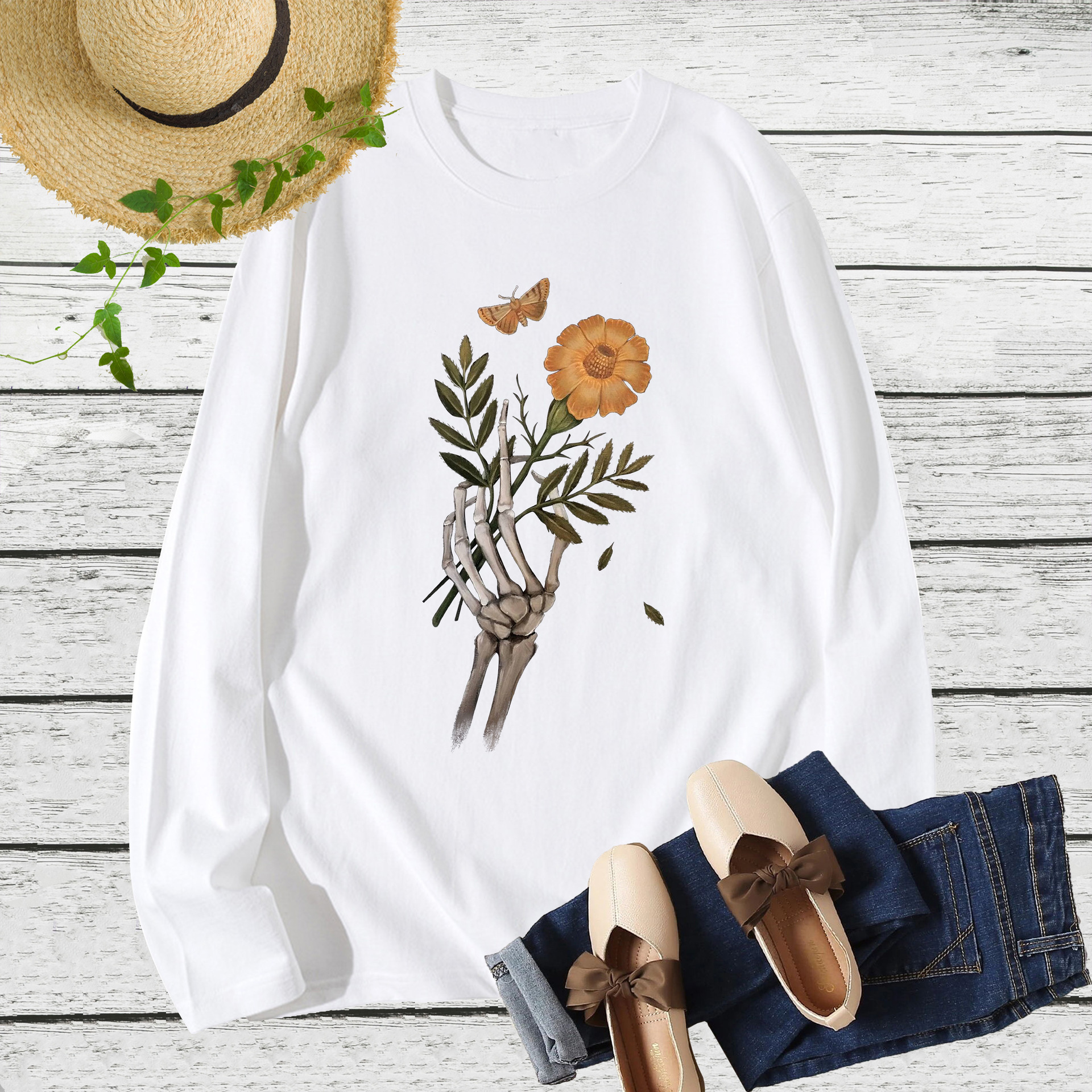 Cross-border New Product Skull Hand-held Sunflower Printed Women's Loose Long-sleeved Pullover Crew Neck Base Shirt Top T-shirt
