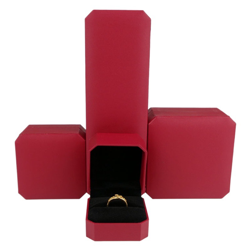 Huaxin Old Fengxiang Same Octagonal Box Jewelry Box Necklace Box Pendant Box Ring Ear Nail Box Jewelry Packaging Gift Box
