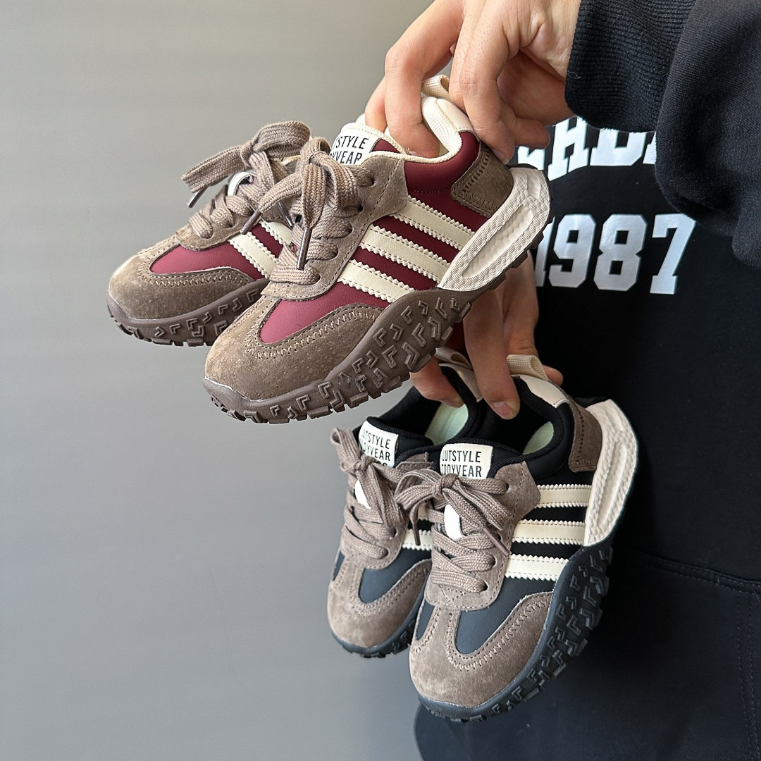 Children's sneaker 2025 Spring and Autumn New Boys Soft Leather Single Lit Casual Running Shoes Girls Comfortable Baby Shoes