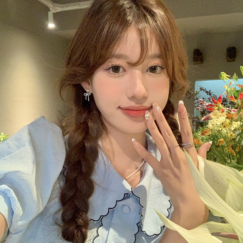 Diamond Bow Earrings 2025 New Trendy Korean Earrings Ear Clips for Women Without Pierced Earrings Elegant Earrings