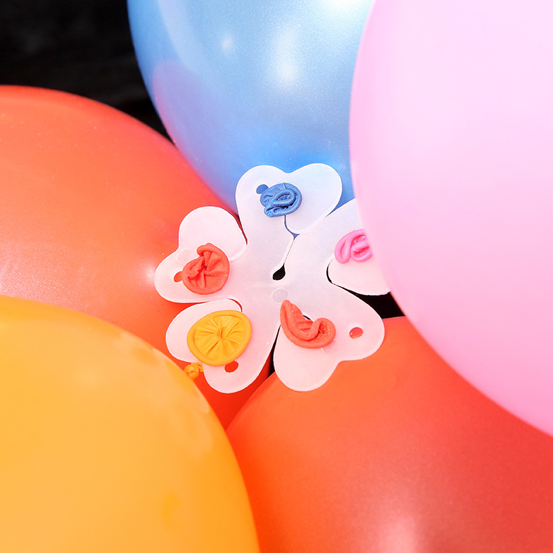 Picture of Wholesale modeling balloon accessories plum blossom card clip wedding room decoration flower shaped balloon clip-new 6 in 1