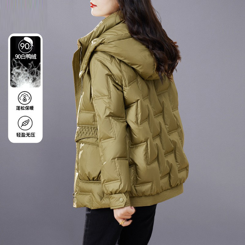 Down Jacket Women's Short 2024 Winter New Arrival Small Slim Look Fashionable Western Style Thickened White Duck Down Hooded Jacket