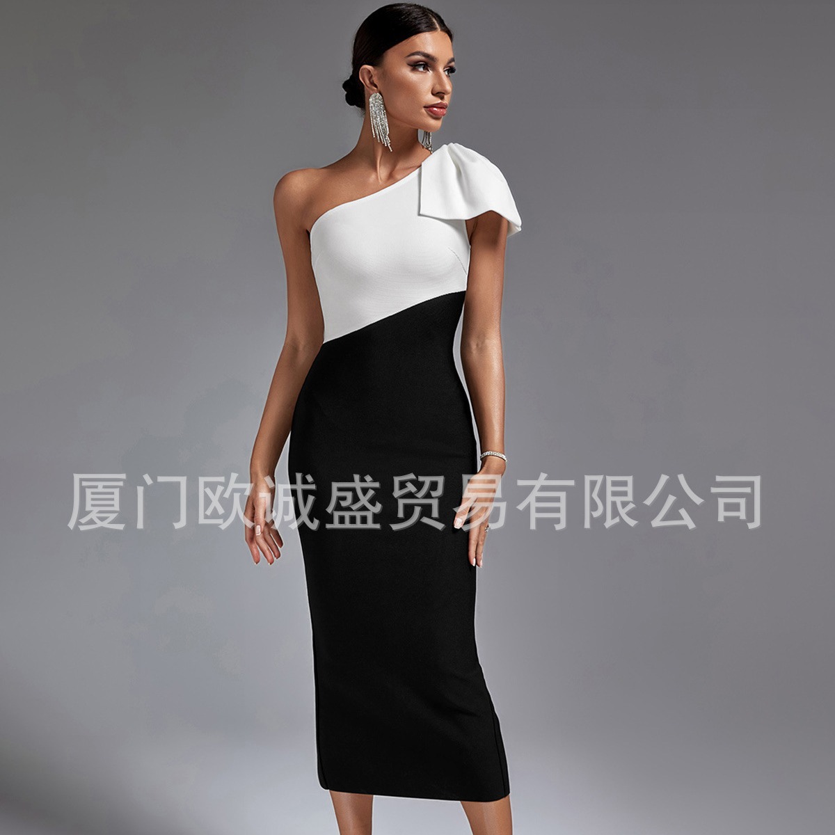 European and American cross-border women's clothing summer new elegant black and white cross-shoulder bow split bandage dress