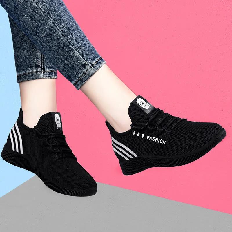 New lace-up ladies sneaker breathable casual soft bottom comfortable student shoes a generation of light running shoes