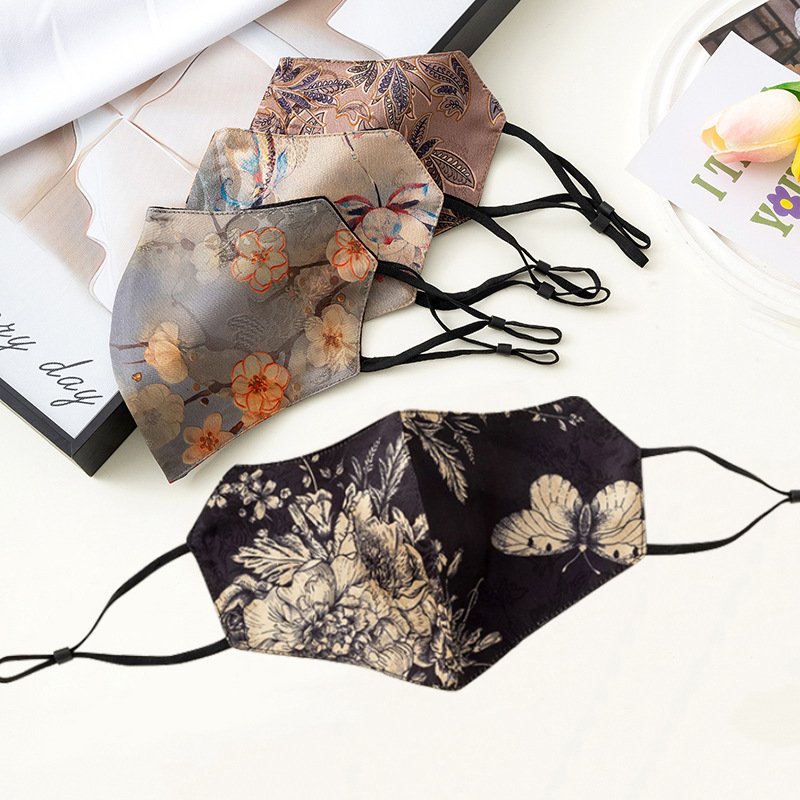 Four Seasons Xiangyun Yarn Silk Mask Printed Double-layer Eye Corner Ear Strap Adjustable Face Protection High-end Western-style