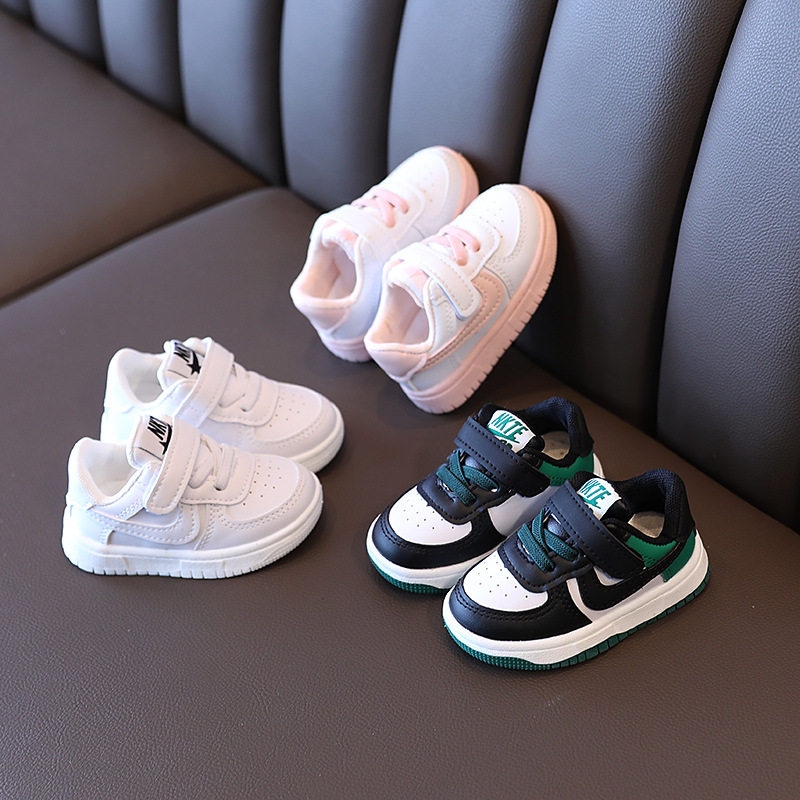 Picture of 2022 Spring and Autumn Korean Style Children's Board Shoes Sneakers Baby Boys and Girls Toddler Shoes Baby Baby Baby Baby Baby Baby Baby Baby Baby Baby White Shoes