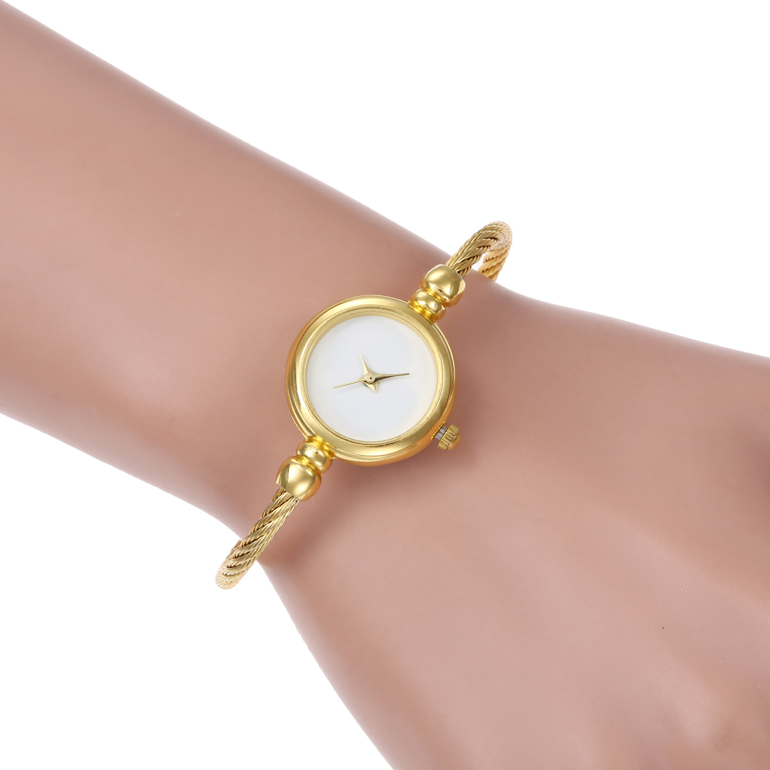 Wish New Women's Alloy Steel Wire Strap Bracelet Watch Chic Style Fresh Student Casual Fashion Watch Women's Model